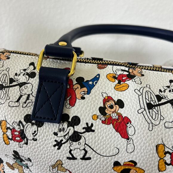 Mickey Mouse Through the Years Handbag New With Tag Authentic WDW Parks - Picture 15 of 16
